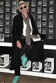 What brand are Keith Richards green sneakers? : r/rollingstones