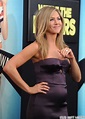 Jennifer Aniston Pregnant Now - Using IVF: First Time Mother By Age 45 ...