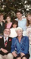 Chiara e gli altri (TV Series 1989– ) - Full Cast & Crew - IMDb
