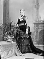 Lady Zoë Laurier (née Lafontaine), 1888 – costume cocktail