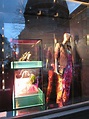 we love shops: Los escaparates de primavera de Roberto Cavalli en Paris