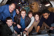 Chegou a primeira imagem do elenco do filme sobre Han Solo - Cinema Planet