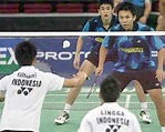 Hoon Thien How & Lim Khim Wah drop a "bomb" on BAM - BadmintonPlanet.com