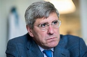 Stephen Moore says he won’t drop out of Fed nomination