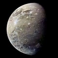 NASA image of Ganymede, Jupiter's moon [3500×3500] : spaceporn