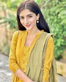 Mawra Hocane Highlights The Concept Of Beauty In The Industry | Reviewit.pk