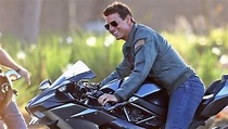 Tom Cruise Spotted Riding a Kawasaki Ninja H2 on the Set of Top Gun ...