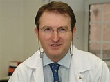 Dr. Juan Carlos Abril Martín, Traumatologo