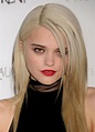 SKY FERREIRA at Metropolitan Opera Gala Premiere of Manon in New York ...