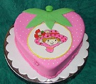 Pastel rosita fresita Strawberry Shortcake Party, Cupcakes, Beautiful ...