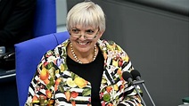 Claudia Roth: "Mit der eigenen Familie wurde es bei mir leider nichts ...