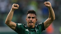 Willian deve completar 100 jogos pelo Palmeiras em decisivo duelo com o ...