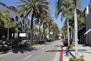 File:Rodeo Drive, Beverly Hills, LA, CA, jjron 21.03.2012.jpg - Wikipedia