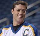 Don't laugh: Pat LaFontaine might be the right guy for Sabres ...