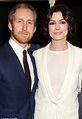 Anne Hathaway and husband Adam Shulman are a perfect match at Song One ...
