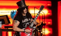 Slash confirma que Guns N’ Roses continuará lanzando nueva música ...