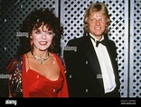 Joan Collins und Ehemann Peter Holm. 1985 Quelle: Ralph Dominguez ...