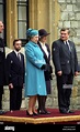 Reina isabel ii presidente polonia fotografías e imágenes de alta ...
