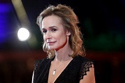 Sandrine Bonnaire, victime de violences conjugales, témoigne : “Il faut ...