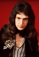 What happened to Queen's John Deacon? - Smooth