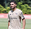 Michel Araujo treina pela primeira vez no São Paulo e já está ...