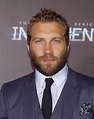 Jai Courtney Talks 'Suicide Squad' Costume | Access Online