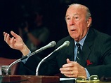 Reagan's longtime secretary of state George P. Shultz dies at 100 | MPR News