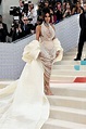 Kim Kardashian se cubrió con 50.000 perlas para la Met Gala 2023 ...