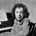 Môme à la voix inimitable, Edith Piaf s'éteignait il y a 50 ans - rts ...