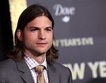 How Tall Is Ashton Kutcher? Ashton Kutcher Height, Age, Weight And Much ...