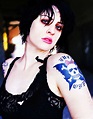 "Brody Dalle", "Iconic Women in Music" | Brody dalle, Women of rock, Brody