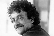 Vonnegut Kurt: biografía y obra del gran escritor estadounidense