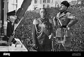 Vittorio Emanuele III Rey de Italia y Benito Mussolini, protagonistas ...