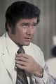 Robert Fuller