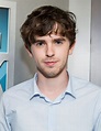 Freddie Highmore Biography- Girlfriend, New Net Worth 2021