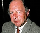 Alan Coren Biography - Childhood, Life Achievements & Timeline