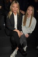 Lila Grace Moss trägt die 90er-Mikro-Augenbrauen ihrer Mutter | Vogue ...