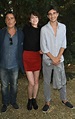 PHOTOS - Charlotte Gainsbourg et Yvan Attal tout sourire aux côtés de ...