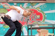 73歲蛇王告別「蛇吻」 未嫡傳功夫 - 地方 - 自由時報電子報