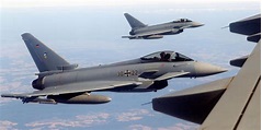 Nato fängt russische Militärjets ab: Grund zur Sorge? - ZDFheute