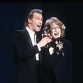 Bill Medley and Jennifer Warnes - Radio King