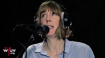 Beth Orton - "Moon" (Live at WFUV) - YouTube