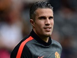 Robin van Persie has not agreed terms with Fenerbahce and will report for Manchester United pre ...