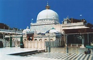 History of the iconic Ajmer Sharif Dargah : Namaste! | Gozo cabs ...