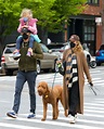 Ryan Reynolds Carries Daughter, 4, On His Shoulders During Cute Family ...