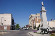 Downtown Hutchinson, Kansas | As seen from 1st Street lookin… | Flickr