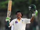 Pakistan Star Younis Khan Proud at Record Equalling Test Century ...