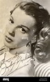 Judy Garland, firmado studio retrato. Autógrafo. La cantante y actriz ...