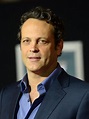 Vince Vaughn biography, height, net worth, wife, young, age 2024 ...