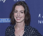 Anne Hathaway Biography - Facts, Childhood, Family Life & Achievements